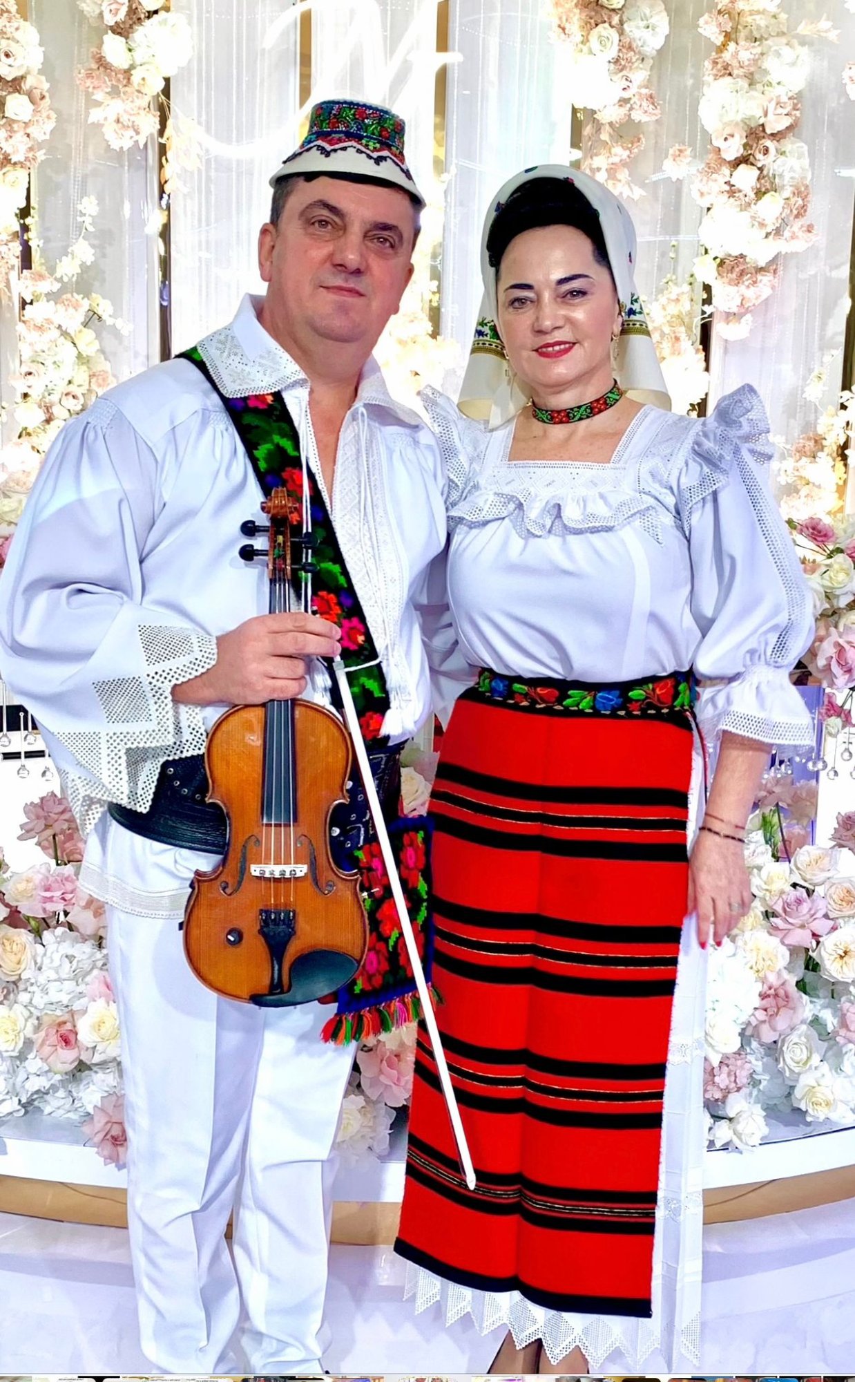 Florentina și Petre Giurgi - portret elegant cu vioară